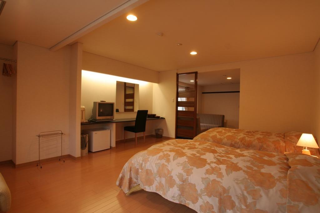 Kidoike Onsen Hotel Яманучи Екстериор снимка